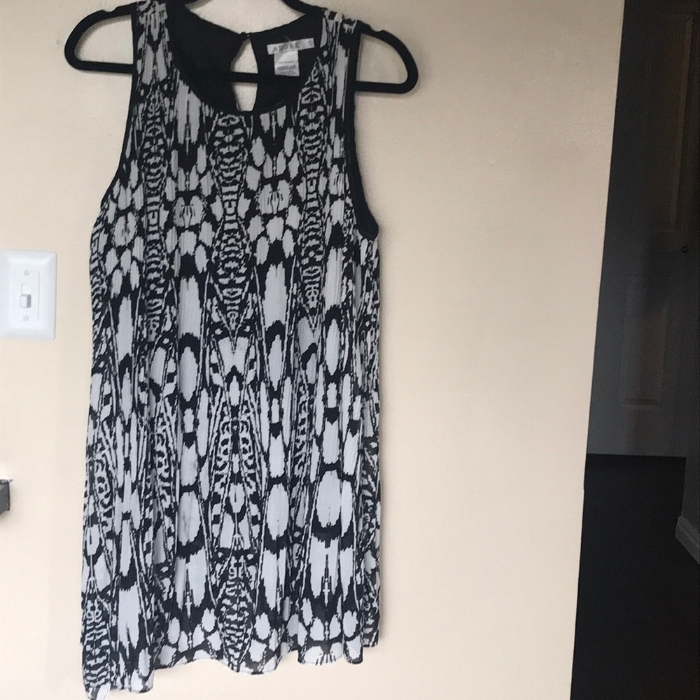 Black & White Blouse